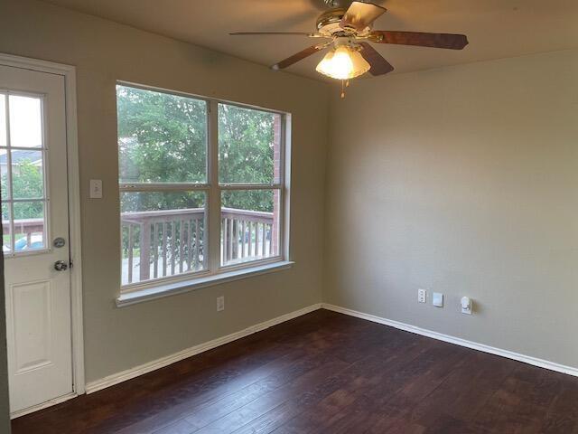 Building Photo - 2309 Emerald Ln
