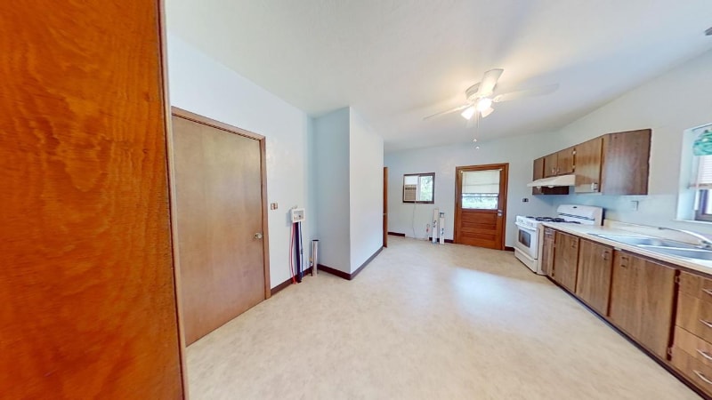 Building Photo - 315 Lincoln Ave