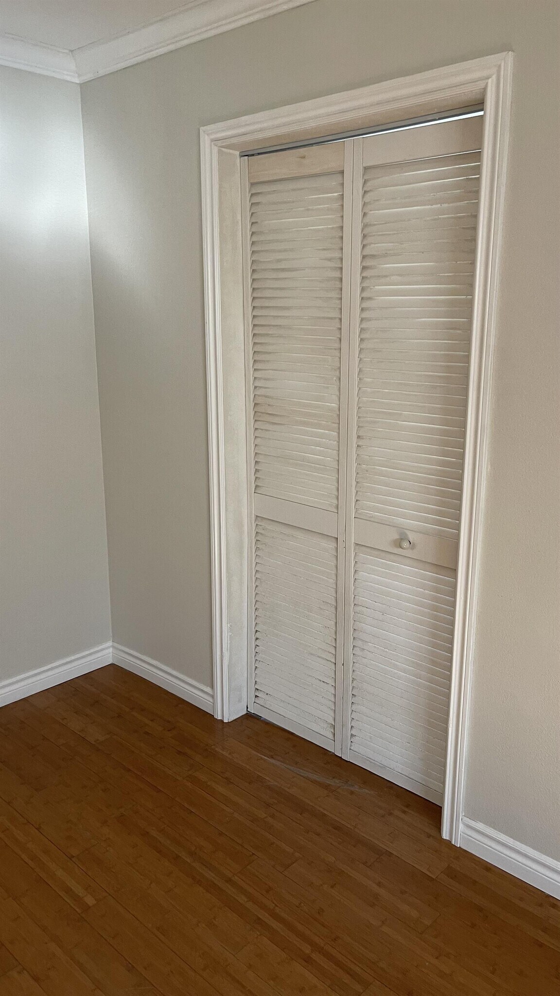 Building Photo - 5138 W 141st St