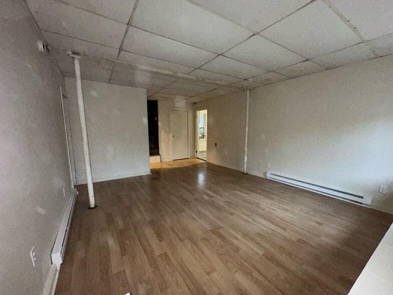 living room - 478 Windham Rd