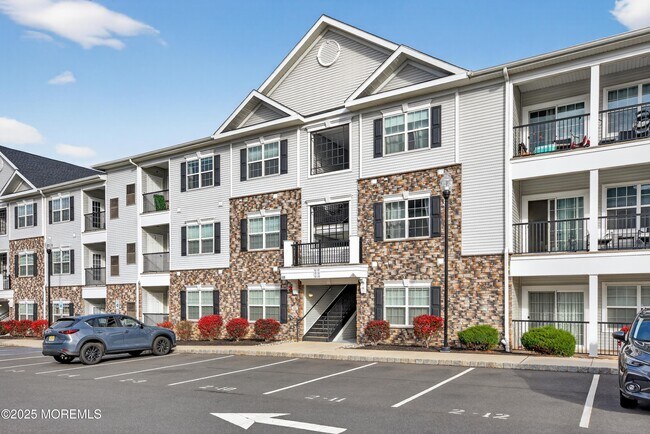 Building Photo - 626 Marion Ln