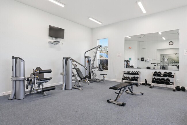 Building Photo - 5601 Spanish River Rd