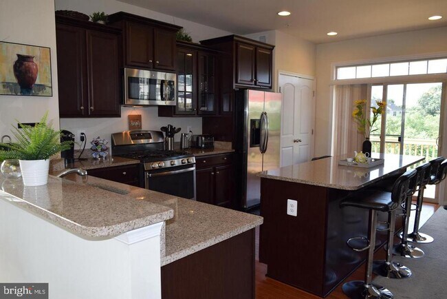 Building Photo - 1135 Carinoso Cir