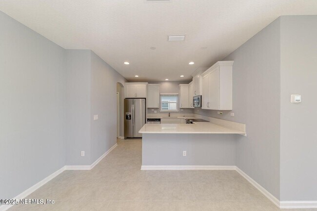 Building Photo - 180 Concave Ln
