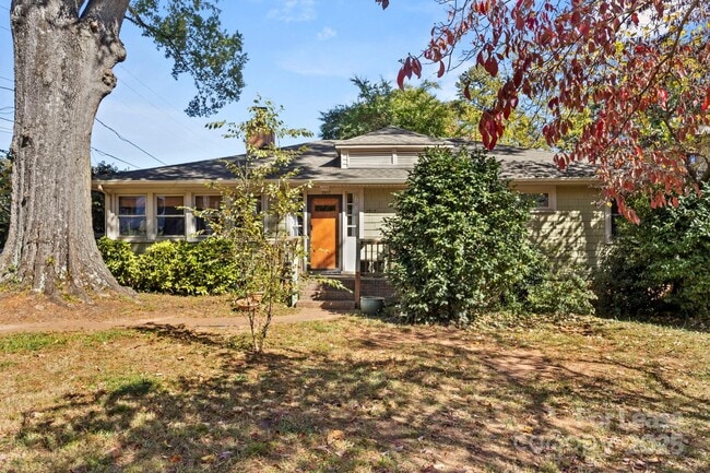 Building Photo - 2917 Forest Park Dr