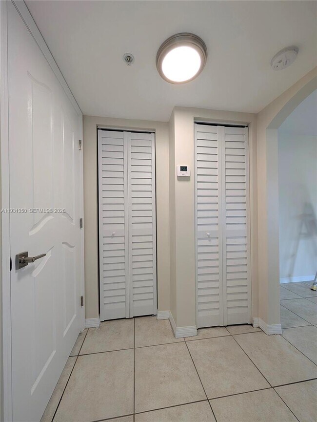 Building Photo - 3201 W Flagler St