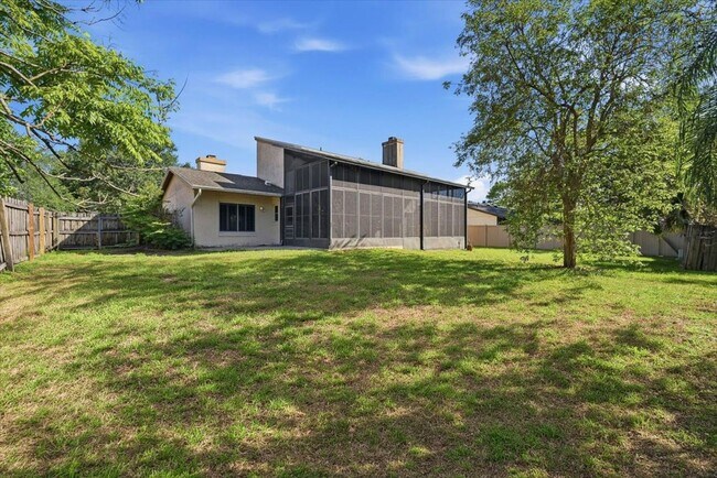 Building Photo - 8531 Weeping Willow Way