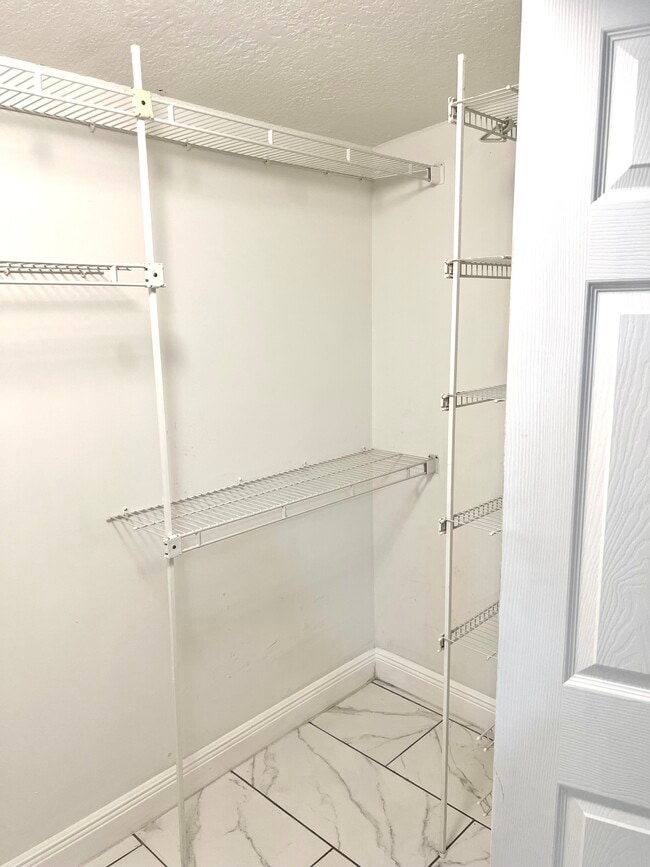 Master Walk-in Closet - 4203 E Yukon St