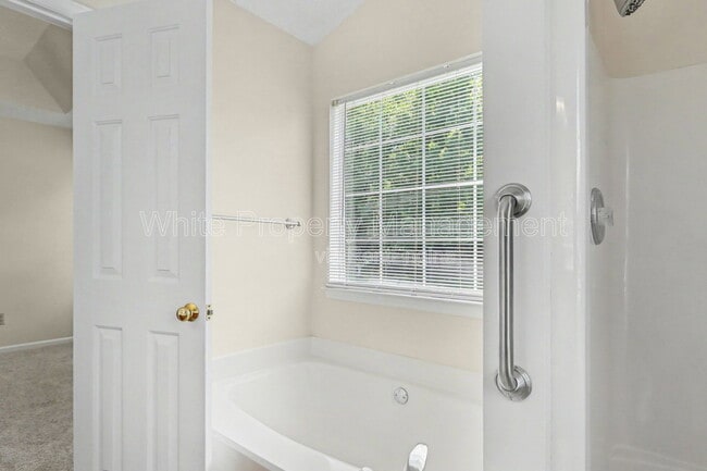 Building Photo - 4609 Falcon Chase Dr SW