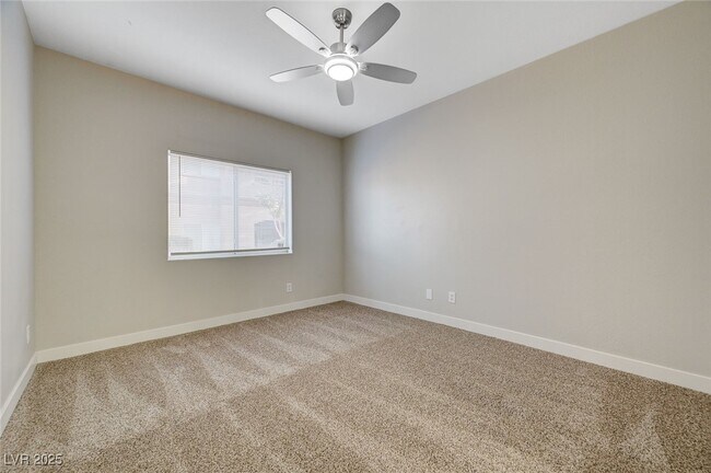 Building Photo - 5751 E Hacienda Ave