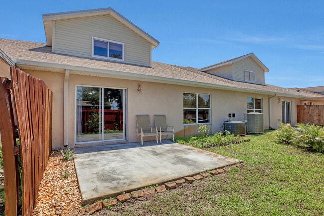 Building Photo - 480 L M Davey Ln