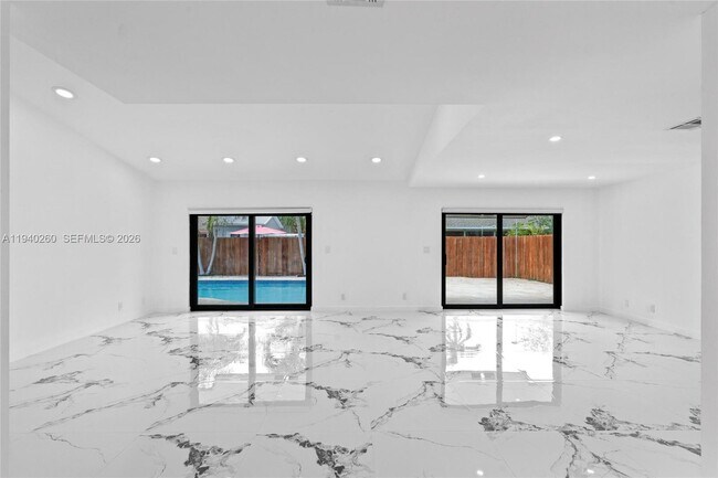 Building Photo - 730 SW 95 Terrace