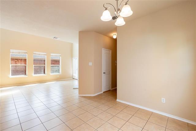 Building Photo - 2233 Canyon Point