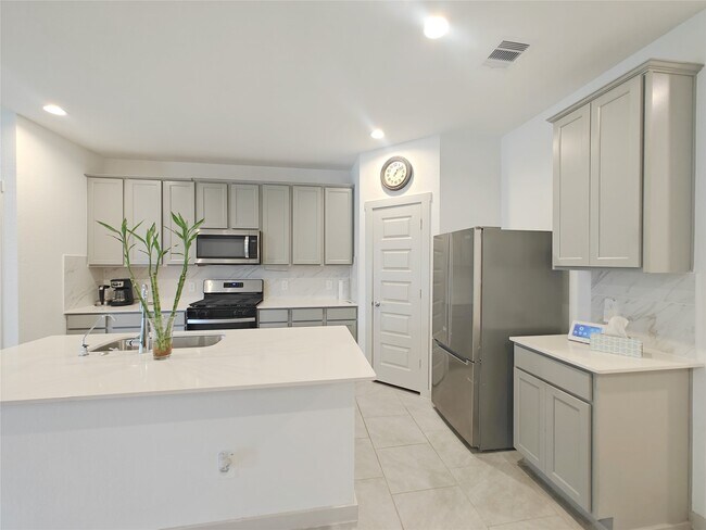 Building Photo - 3935 Gael Run Ct