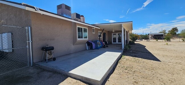 Building Photo - 74242 Pinon Dr