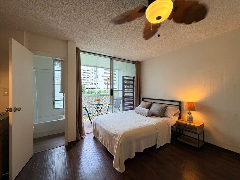 Building Photo - 249 Kapili St