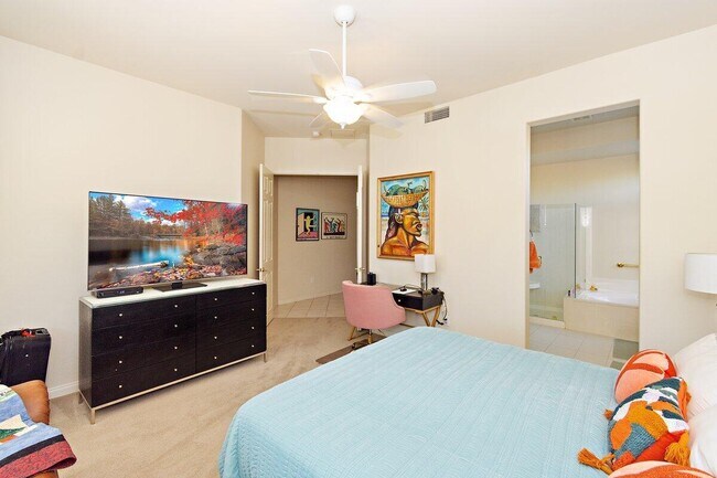 Building Photo - 37948 Breeze Way