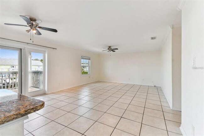 Building Photo - 5030 Starfish Dr SE