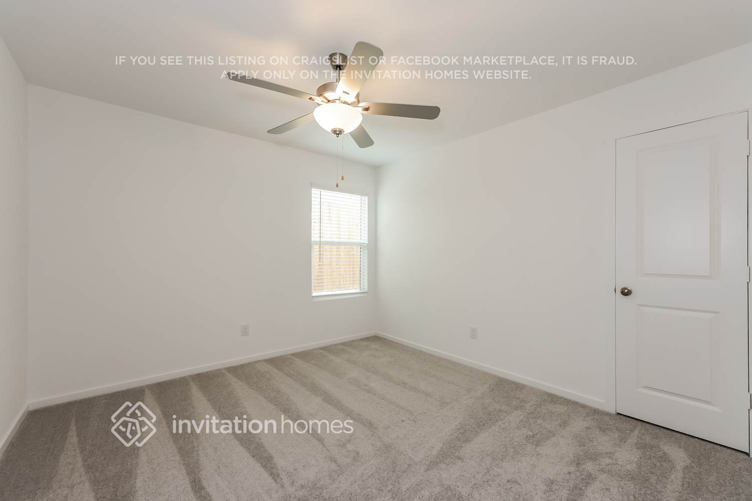 Building Photo - 2806 Silent Wy