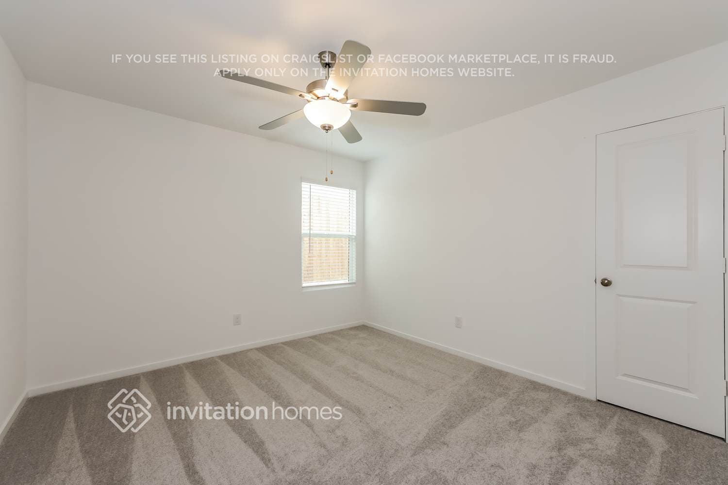 Building Photo - 2807 Silent Wy
