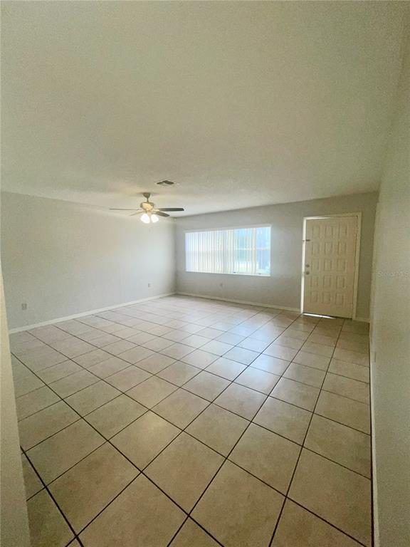 Building Photo - 10337 Usher St