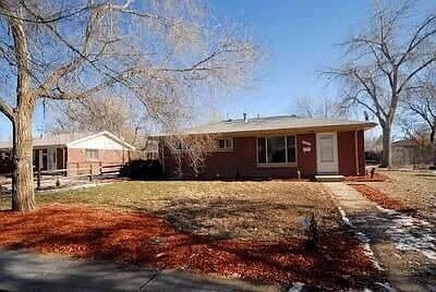 Building Photo - Available Now!  Fantastic 5br/2ba Remodele...