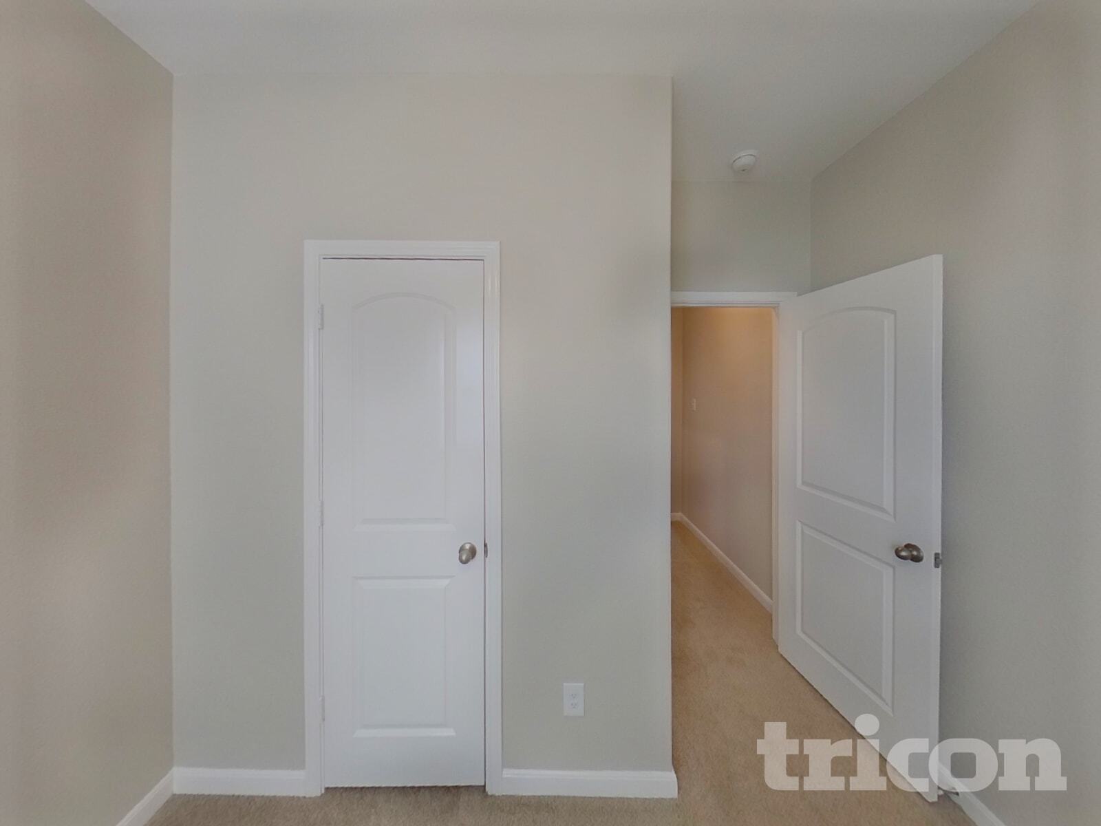 Building Photo - 9721 Sierra Grande Dr