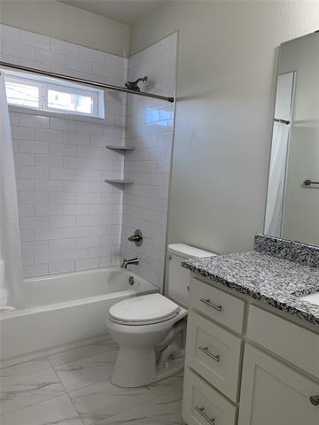 Building Photo - 3240 Sandage Ave