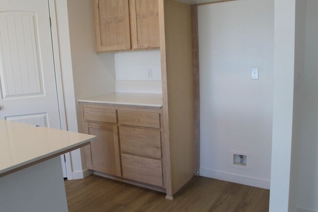 Building Photo - Sydney Park Home - New Home For Rent with ...