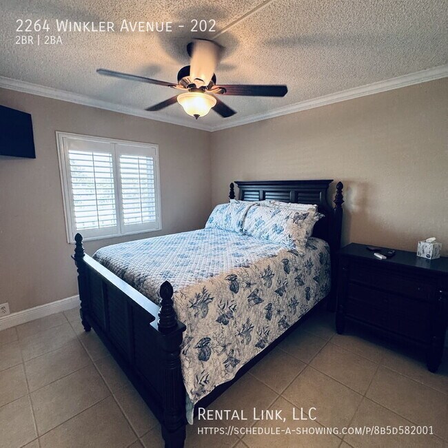 Building Photo - 2264 Winkler Ave