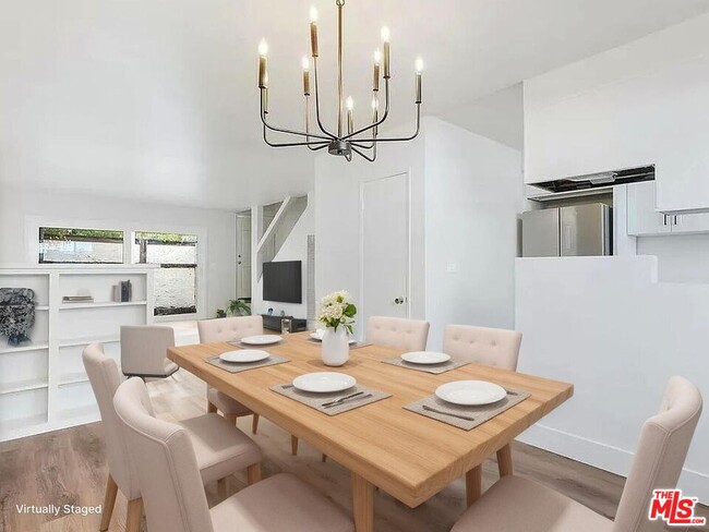 Building Photo - 1813 9th St