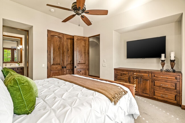 Building Photo - 43 Mount San Jacinto Cir