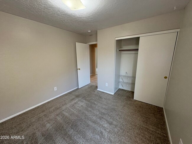 Building Photo - 13303 W Desert Rock Dr