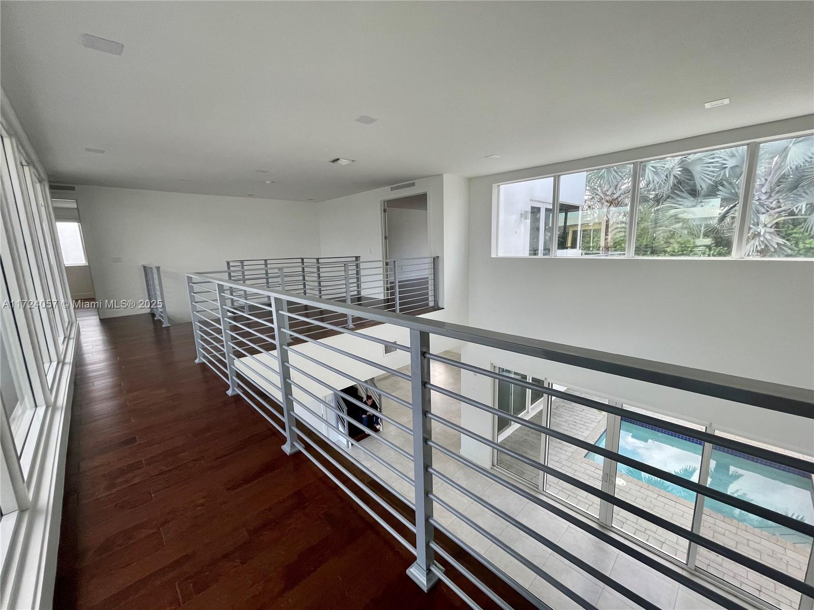 Building Photo - 10250 NW 74th Ter