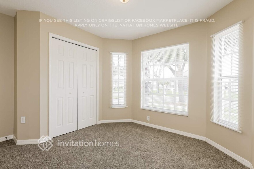 Building Photo - 12718 Lake Vista Dr
