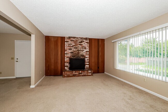 Building Photo - 517DEBBIEDRIVE