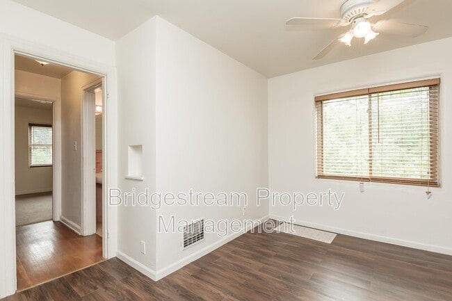 Building Photo - 1413 Old Ln Ave