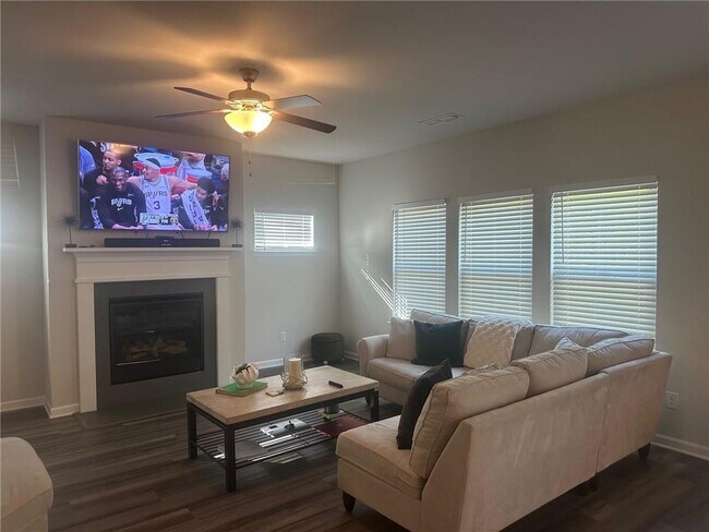 Building Photo - 3938 Dean Grv Wy