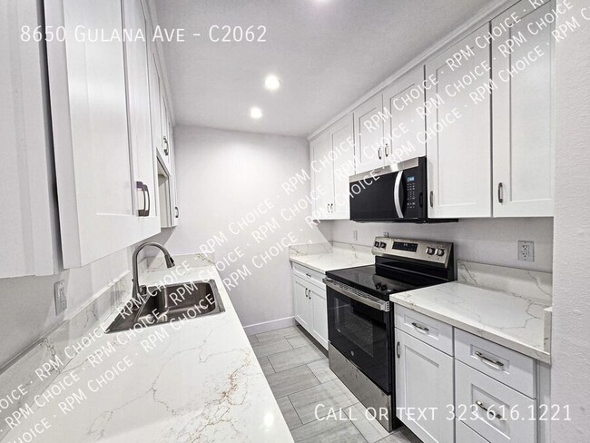 Building Photo - 8650 Gulana Ave