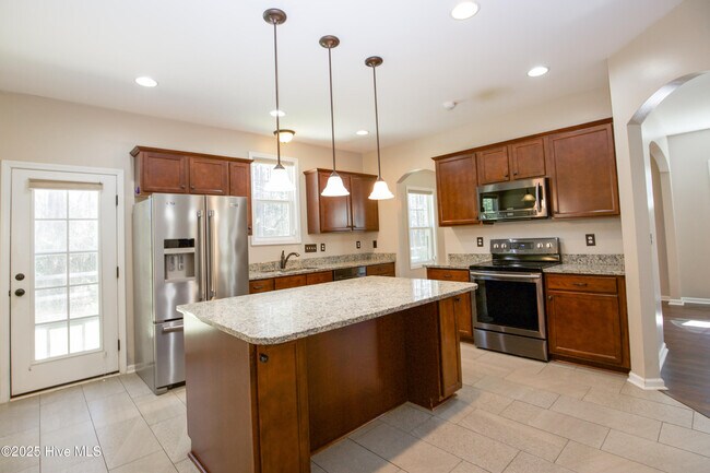 Building Photo - 130 Timberhurst Ct