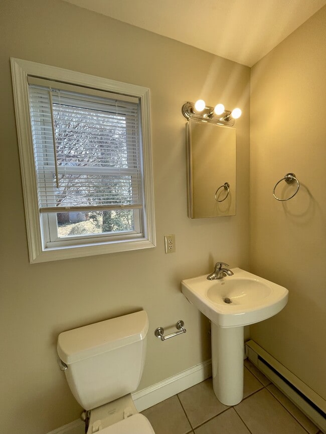 Building Photo - 2421 Old Forest Rd