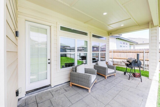 Building Photo - 1419 Calamian Dr