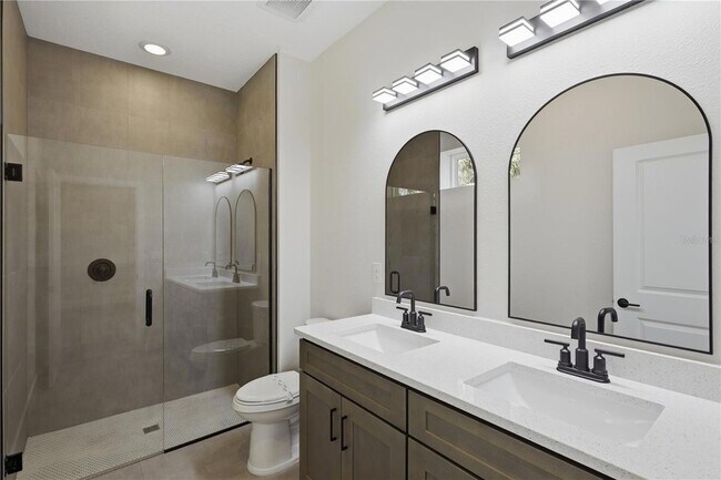 Building Photo - 4 Slator Ct