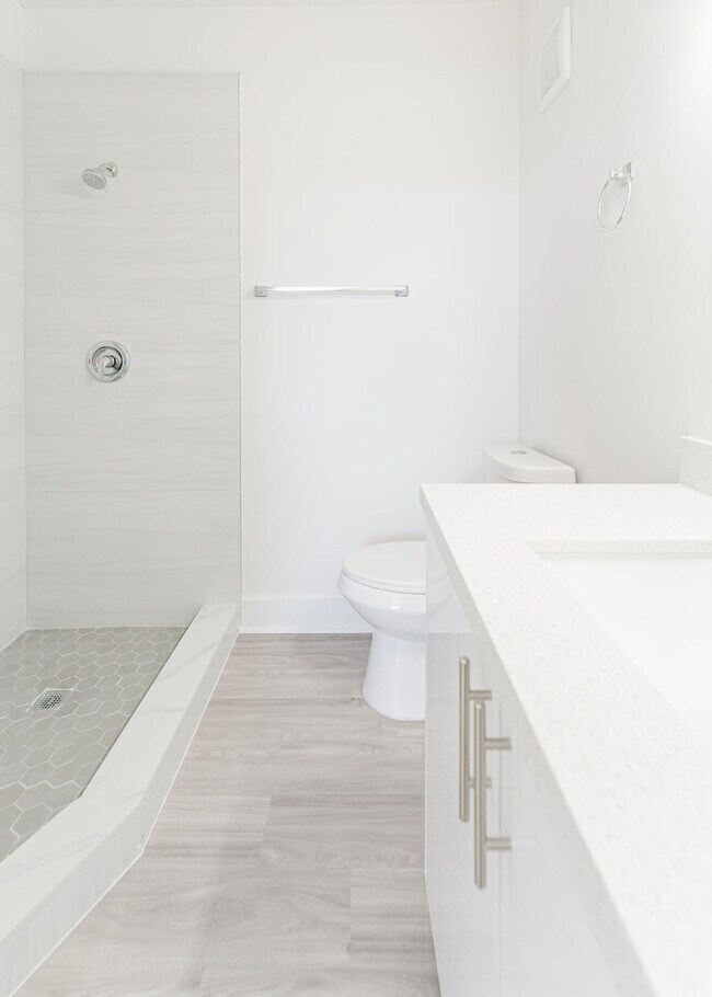 Building Photo - 20889 St Andrews Blvd