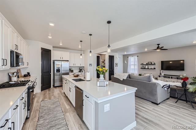 Building Photo - 14760 Hudson St