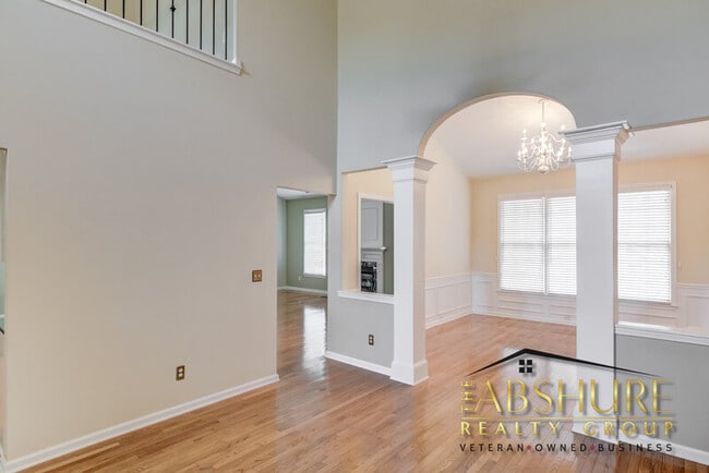 Building Photo - 9028 Stoney Run Dr