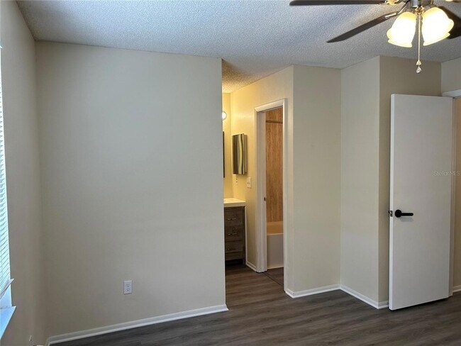 Building Photo - 12682 Castle Hill Dr