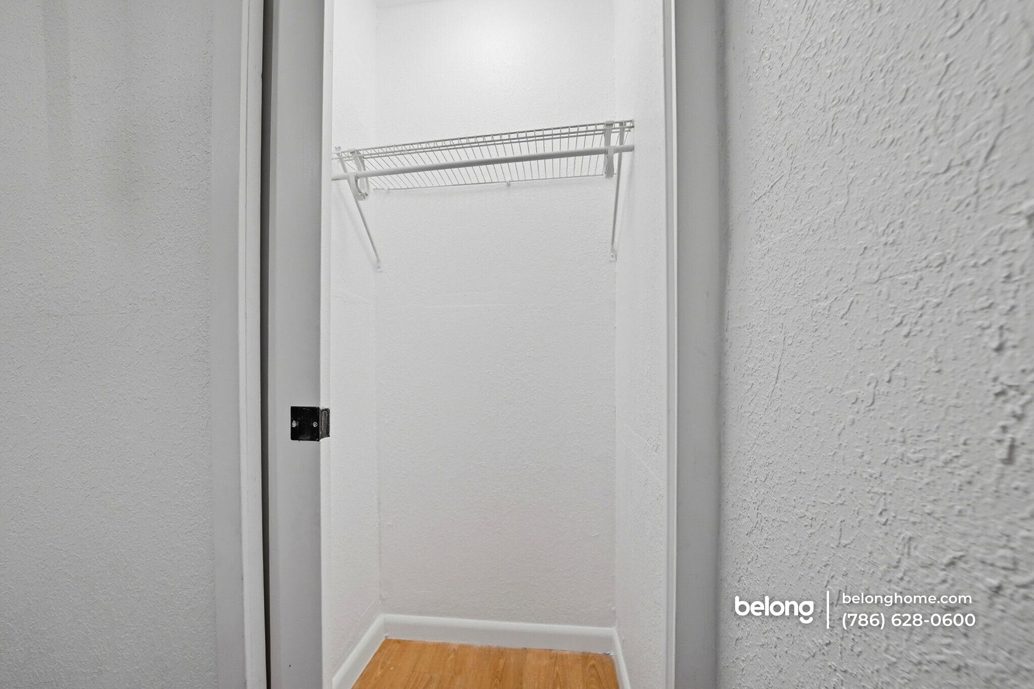 Building Photo - 1226 Easter Ave