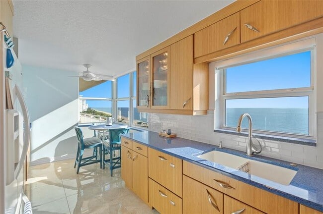Building Photo - 5200 N Ocean Blvd