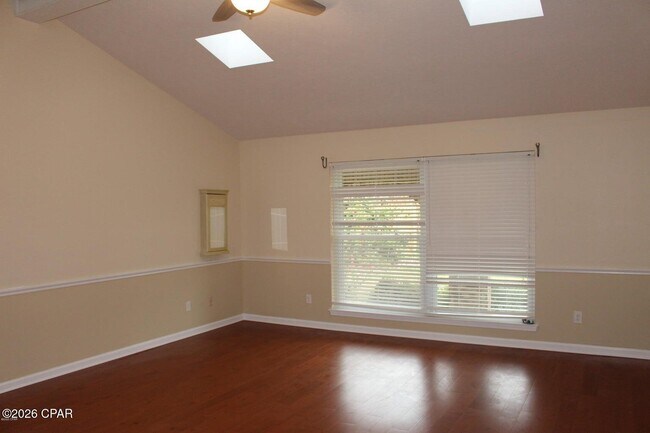 Building Photo - 3100 Wood Valley Rd